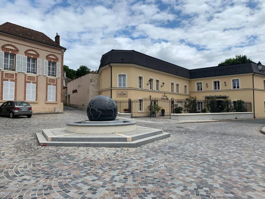 L'Etape Champenoise Appartement Ay-Champagne Buitenkant foto